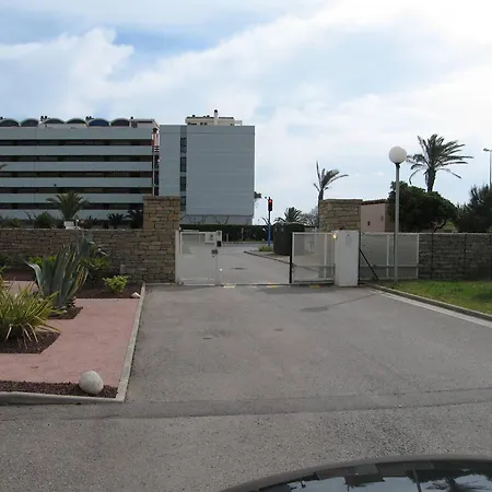 Charmante 3p, Clim, Piscine, Tennis, à 200m Plage, Saint-cyprien - Fr-1-106-58 Villa